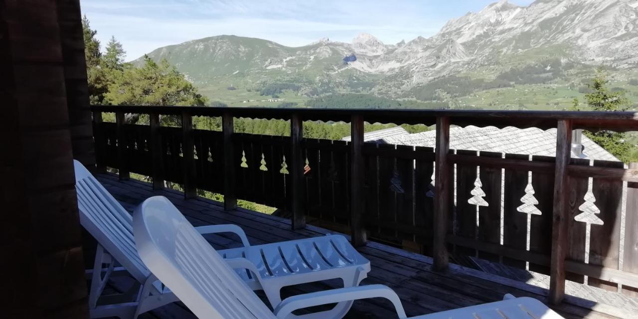 Saint-Étienne-en-Dévoluy Chalet Aneloup Vue D'Exception A La Joue Du Loup מראה חיצוני תמונה